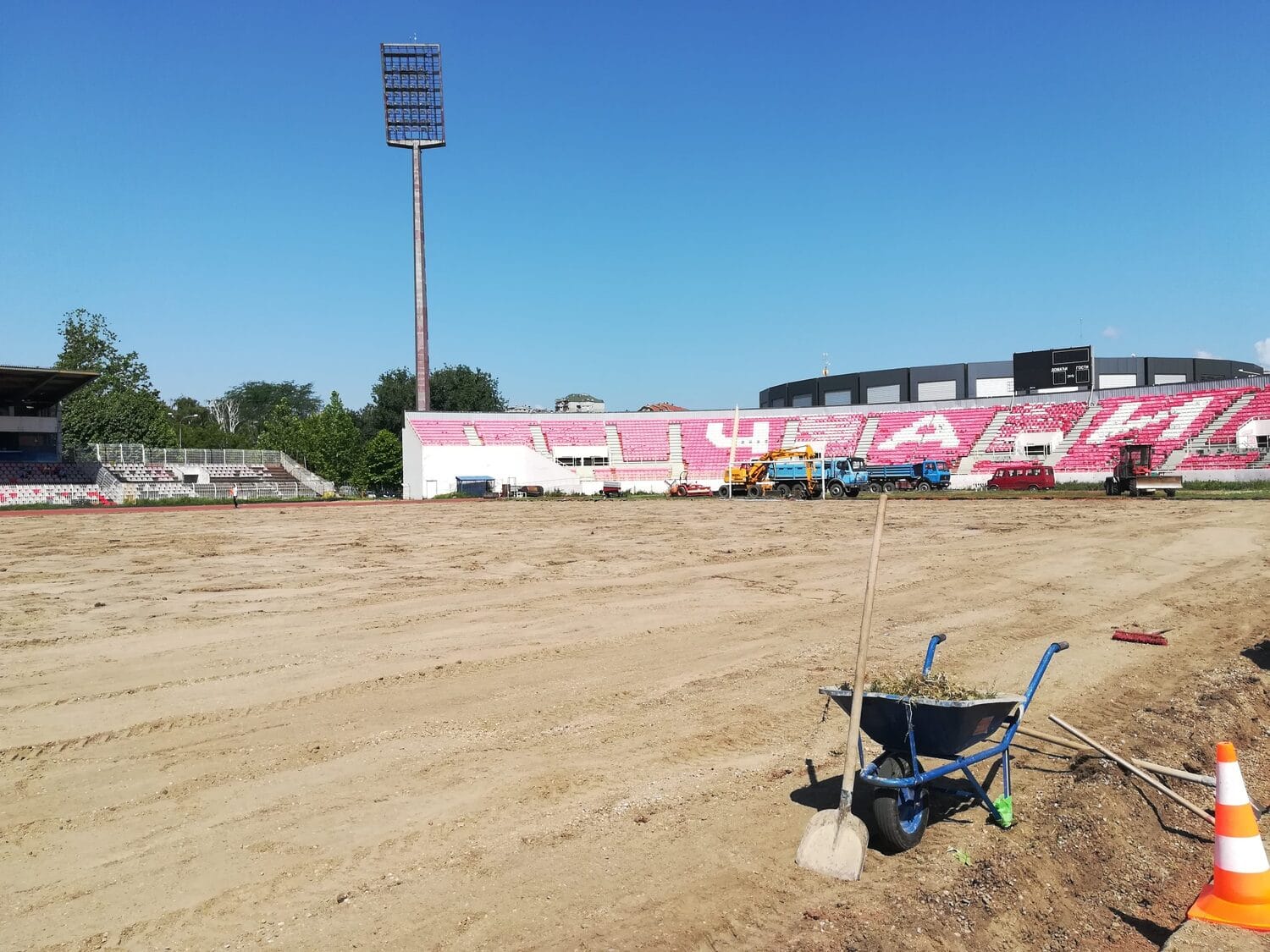 Rekonstrukcija terena na stadionu Cair foto Juzne vesti Milica Jovanovic scaled