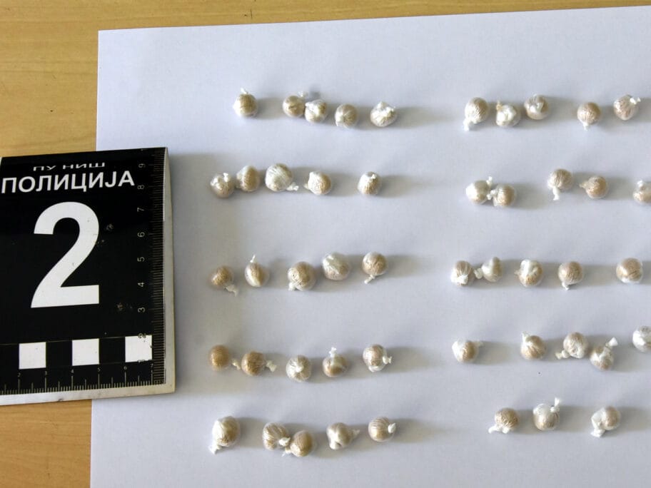 Uhapšen Nišlija zbog sumnje da je dilovao heroin 2 droga foto pu nis