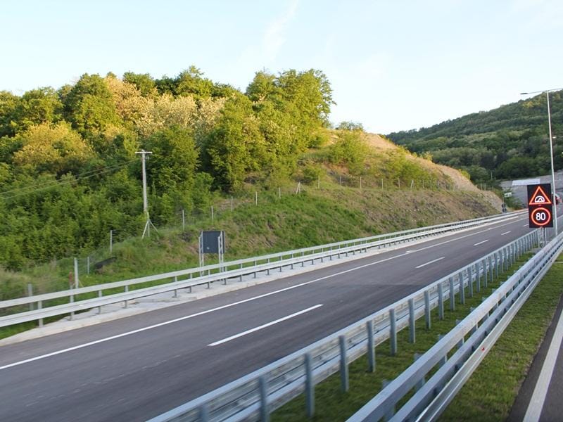 Koridori: Za 72 sata sanirane pukotine na auto-putu kroz Grdeličku klisuru 20 Koridor 10 otvaranje 5 foto Bojana Antic