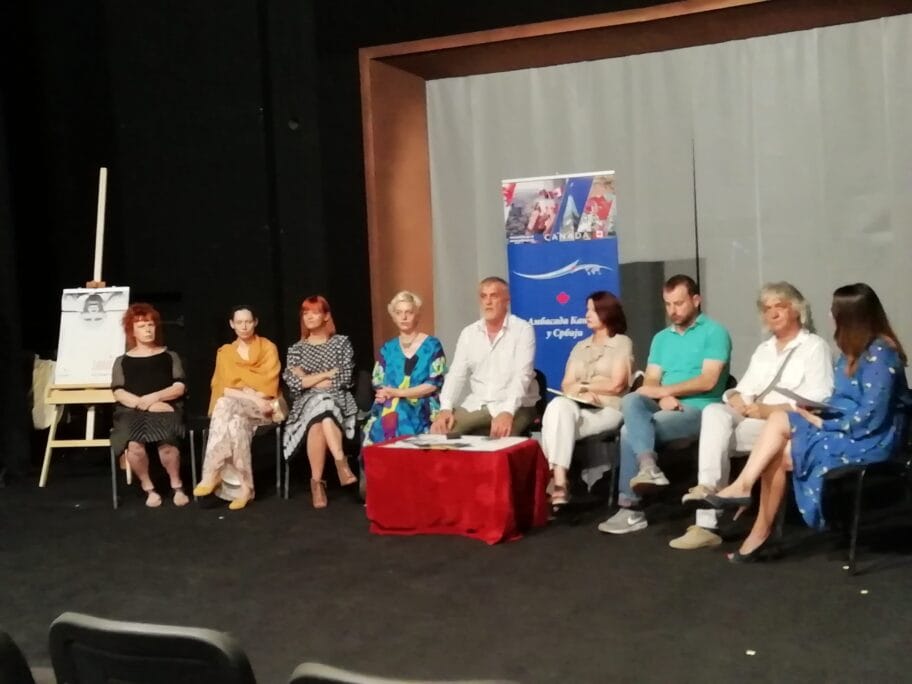 Premijera predstave “Jabuka” u niškom Narodnom pozorištu 10 IMG 20190617 120822 scaled