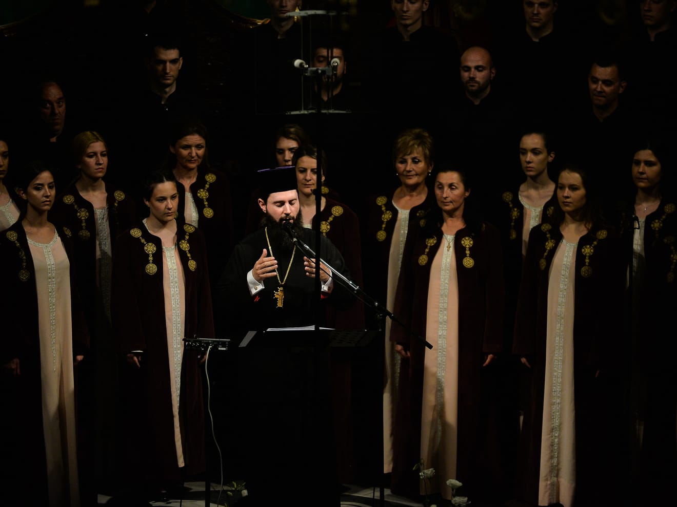 Muzicki edikt Nikodimos Kabarnos foto Juzne vesti Vanja Keser