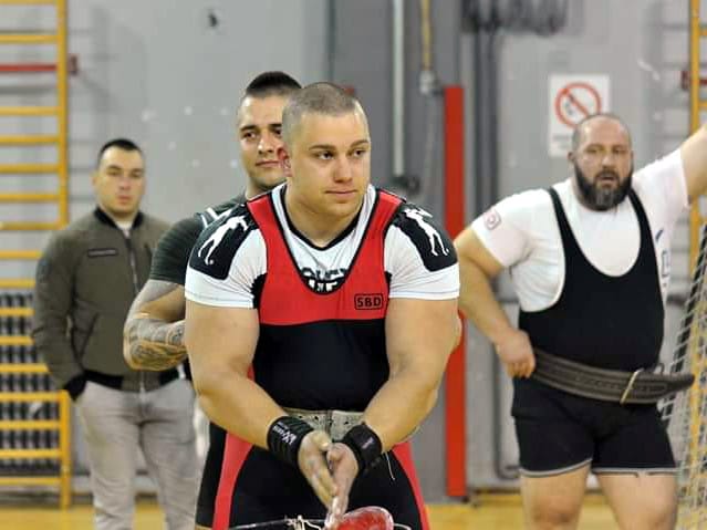 Milos Vukcevic Drzavno prvesntvo ustrongmen disciplinama foto Konzulat