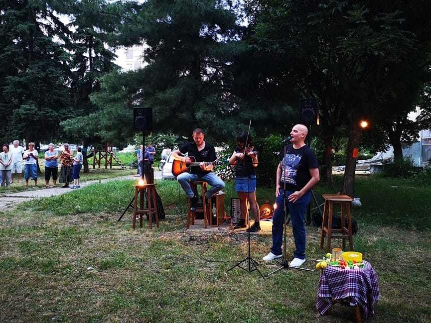 Leskovčani koncertom nastavili odbranu zelenila u naselju Dubočica 1 Koncert naselje Dubocica foto Dubocica u srcu