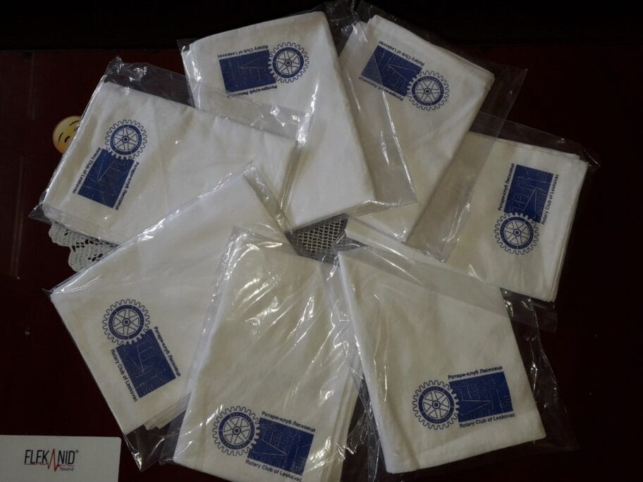 Rotarijanci poklonili nove posteljine leskovačkoj Bolnici 4 Posteljina foto Rotari klub Leskovac