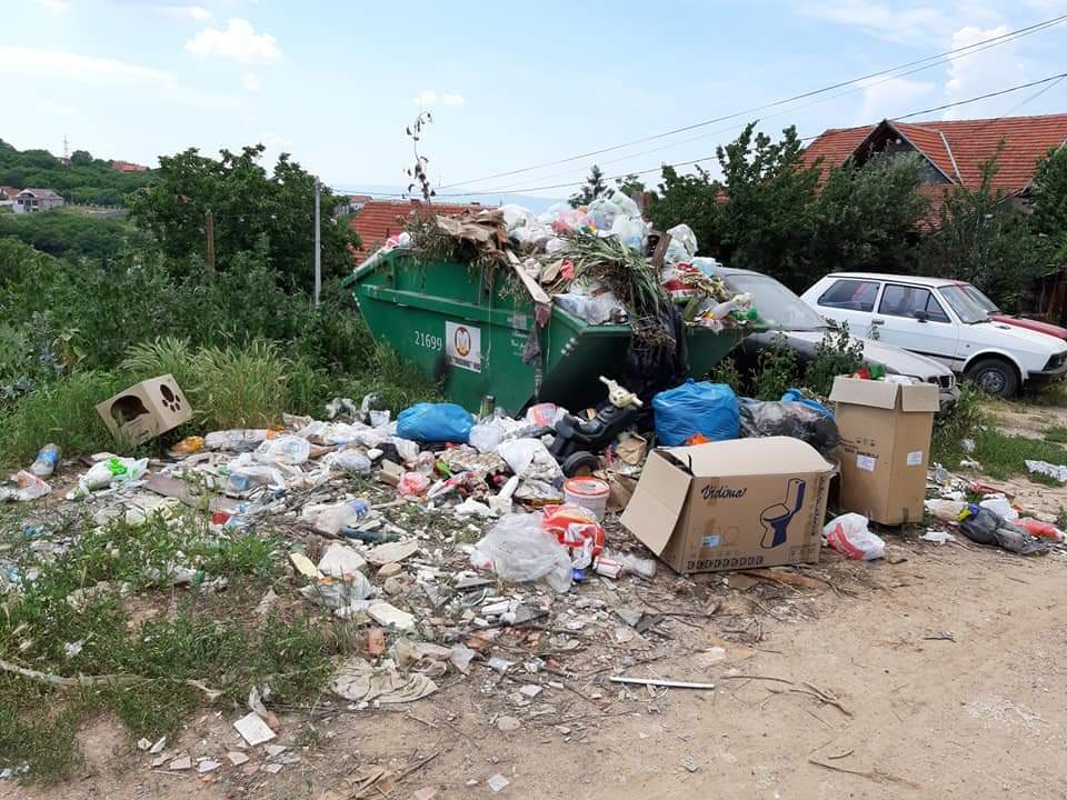 Marka-Jovanovica-smece2;-foto:-citalac