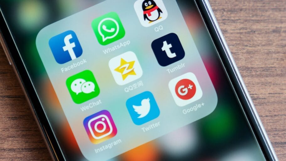 Osnivač Vikipedije poziva na bojkot društvenih mreža 12 107656568 gettyimages 1089948386