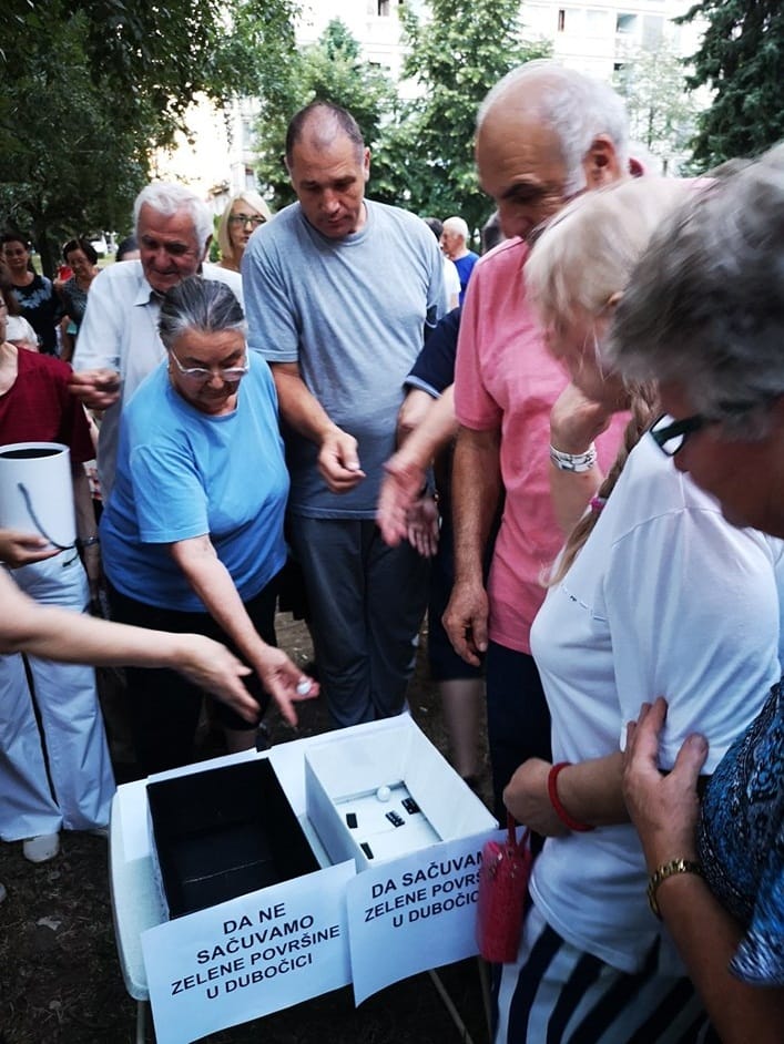 Naselje Dubocica 2 performans foto FB Dubocica u srcu