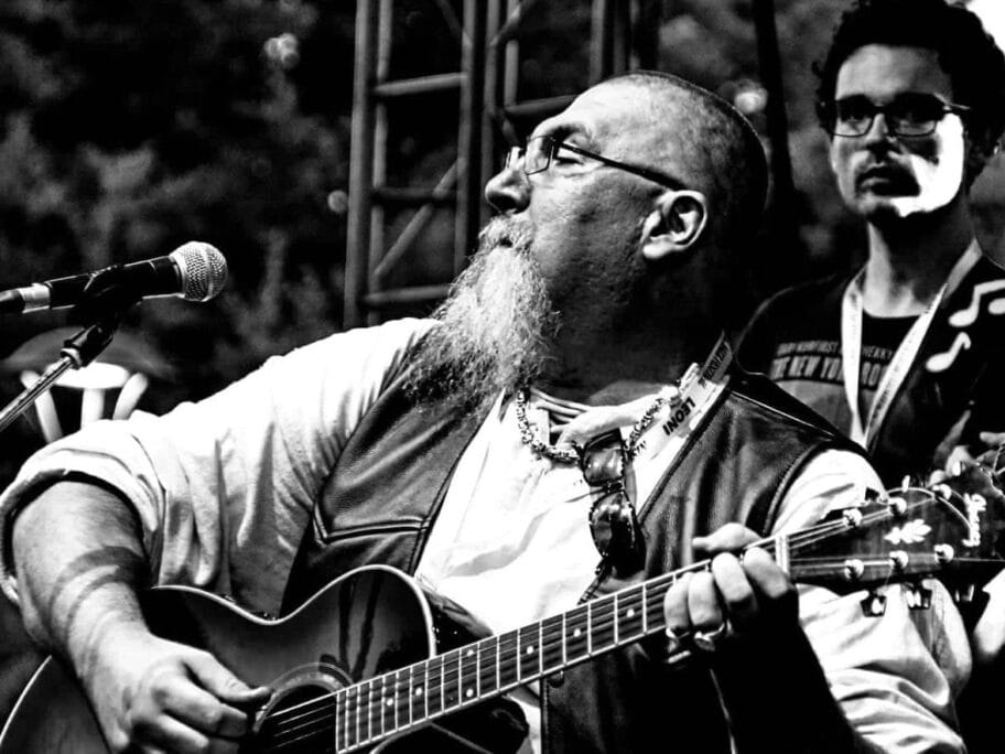 Niški kantautor Saša Trajković snimio novu pesmu, najavljuje i spot 5 Sasa Trajkovic foto Milos Stojanovic Sime