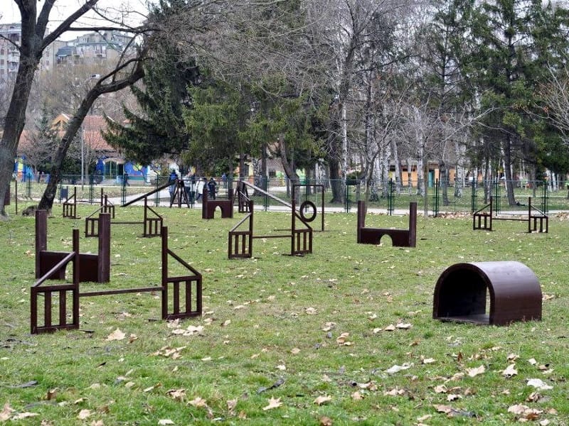 Park za pse foto Vanja Keser