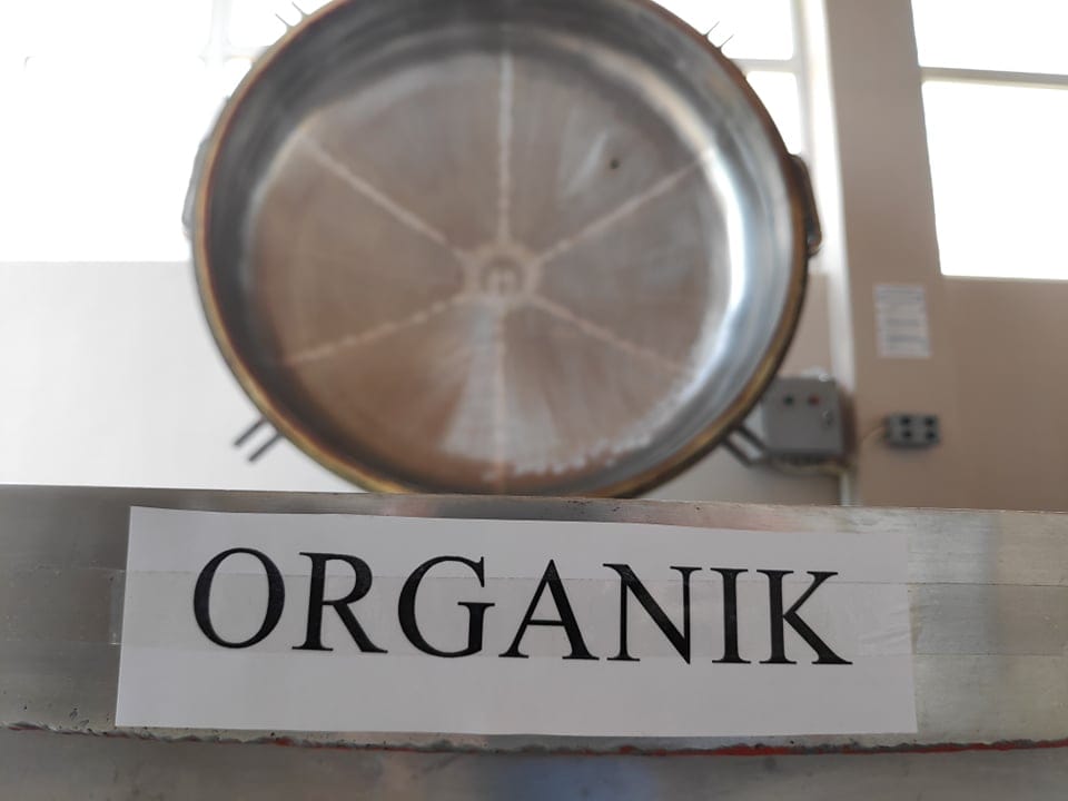 Destilerija masina Foto V M R