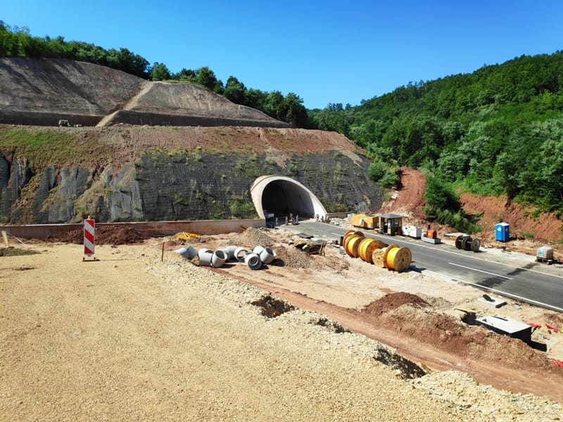 tunel bancarevo foto Lj F