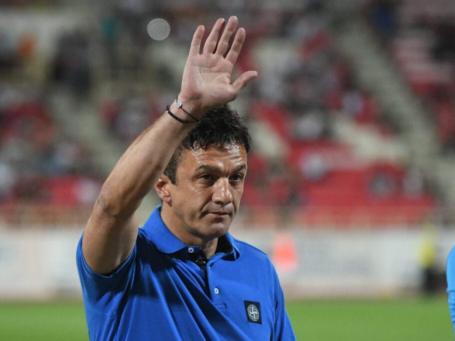 Radnik smenio i Perišića, Simo Krunić četvrti trener u sezoni 16 Simo Krunic trener fudbal Radnicki Flora foto Juzne vesti Vanja keser