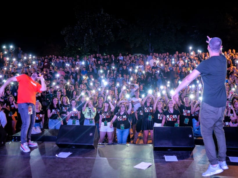 dodjinaamfi fotokeser Cropped