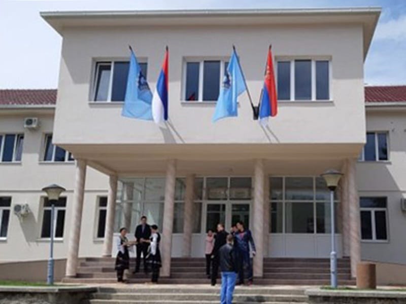 Opština Medveđa raspisala konkurs za 60 đačkih stipendija 1 Opstina Medvedja foto Opstina Medvedja