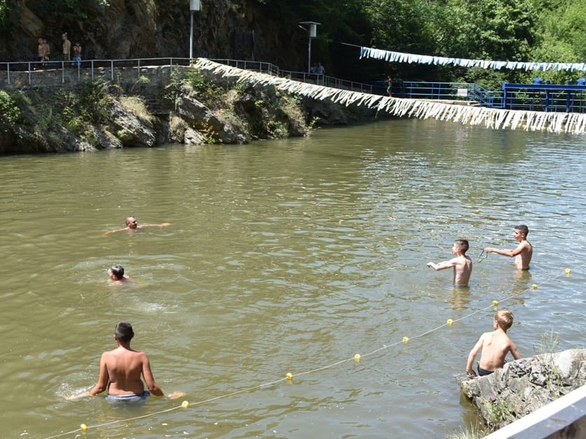 Kupliste Vucje foto Grad Leskovac
