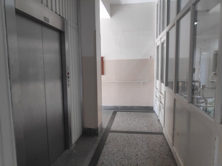 Lift fizikalna medicina Foto V M R