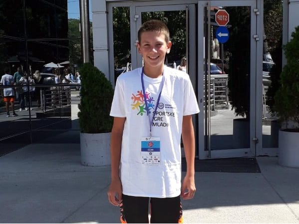 U Sarajevu, na Sportskim igrama mladih i deca sa juga među najboljima 13 Nikola Jovic foto Teniska akademija Zivkovic