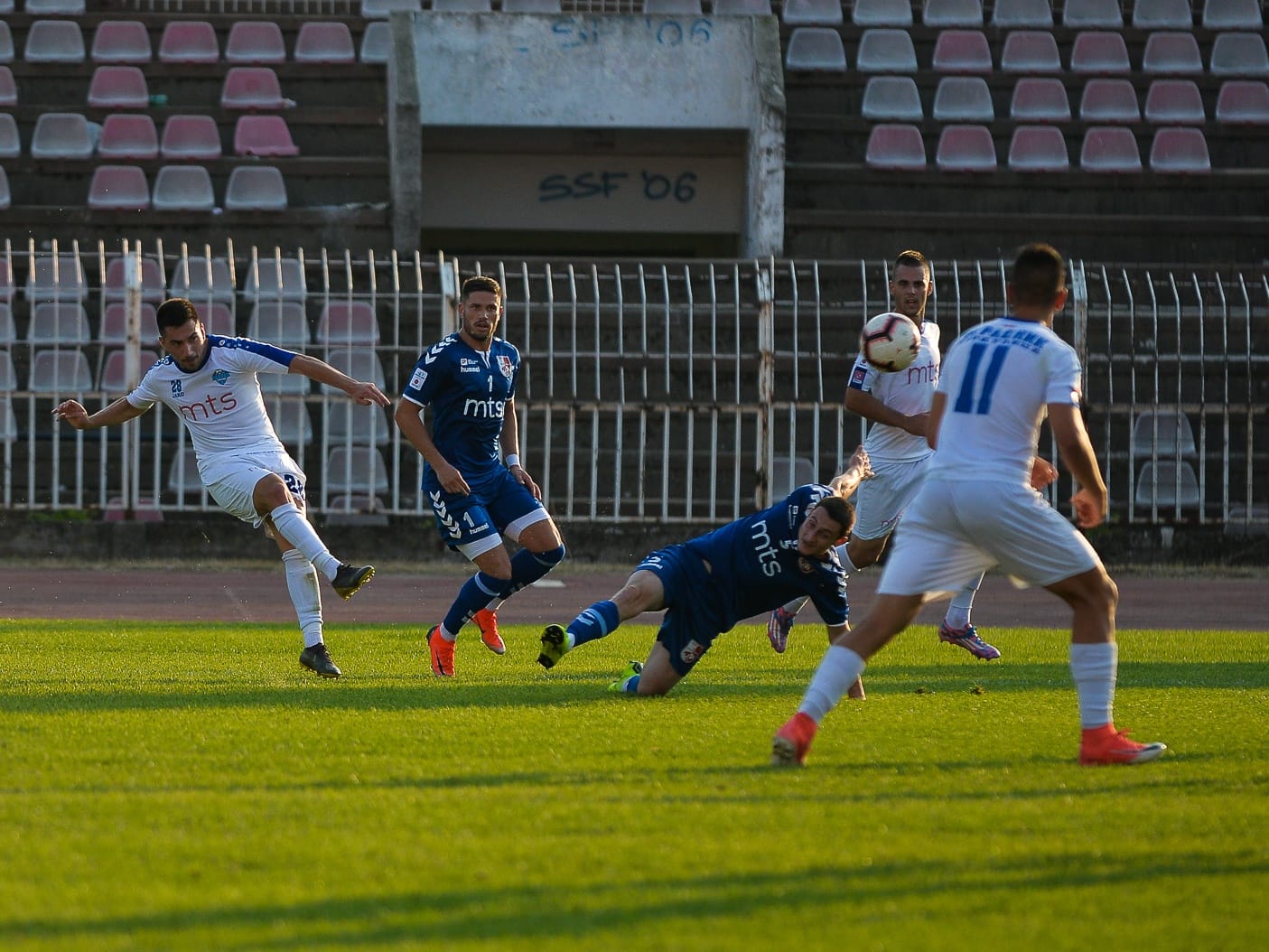 Radnik sa novim trenerom gostuje "fenjerašu" u Šapcu 1 VAK 8223 Cropped
