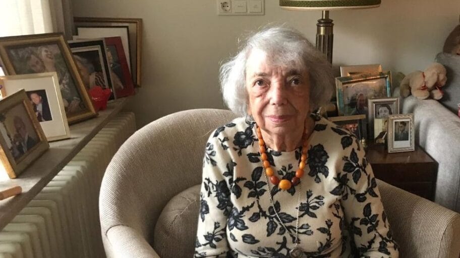 107824748 1712dd9d a42c 44e9 97bf 6049ca60f67a