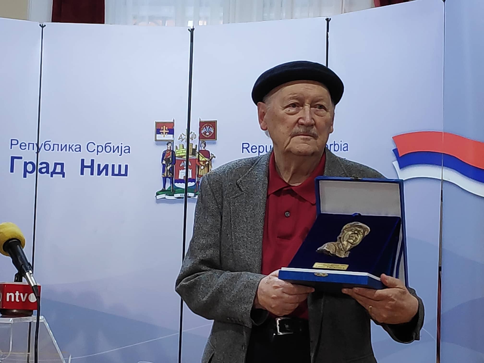 Lari Vuckovic Nagrada Foto V M R