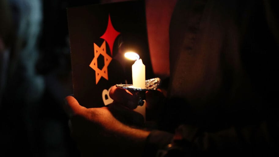 108189677 candle2 976getty