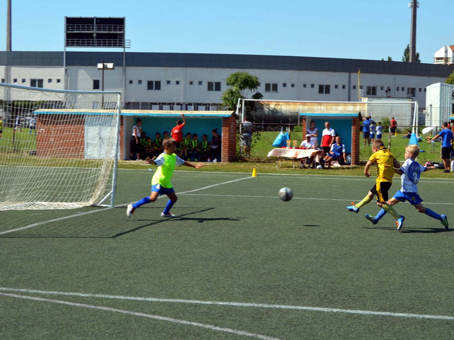 Memorijalni turnir "Ivan Krstić Beli" okupio preko 50 ekipa 1 Turnir Radnicki foto Omladinsko skola fudbala Ivan Krstic Beli