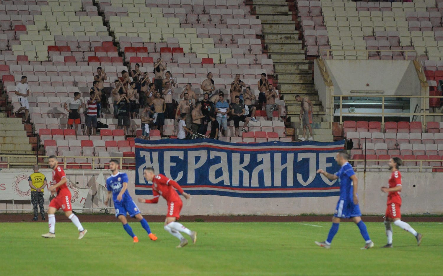 meraklije i fudbaleri radnickog, stadion cair, nis 10 avgust 2019, foto jv vanja keser