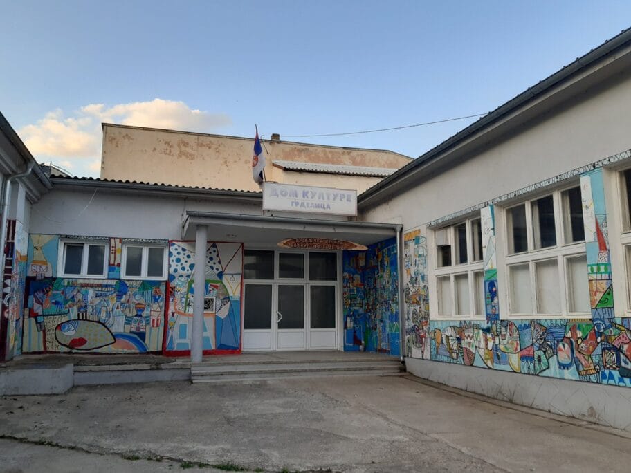 Dom kulture Grdelica foto Bojana Antic
