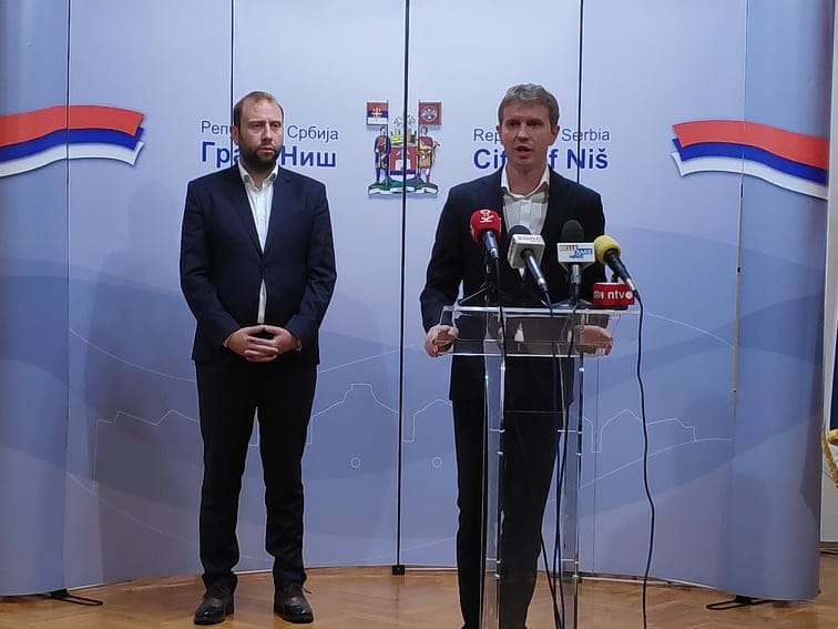 Mihajlo Zdravković i Dušan Knežević