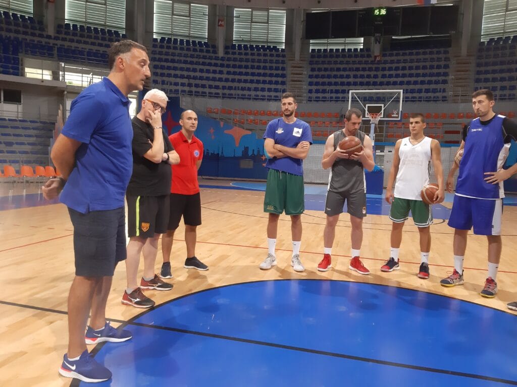 Konstantin okupljanje 10