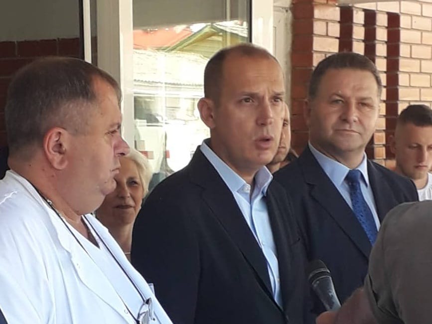 Lončar: Nova zapošljavanja i ulaganja u leskovačku Bolnicu 8 Loncar Medveda foto M S
