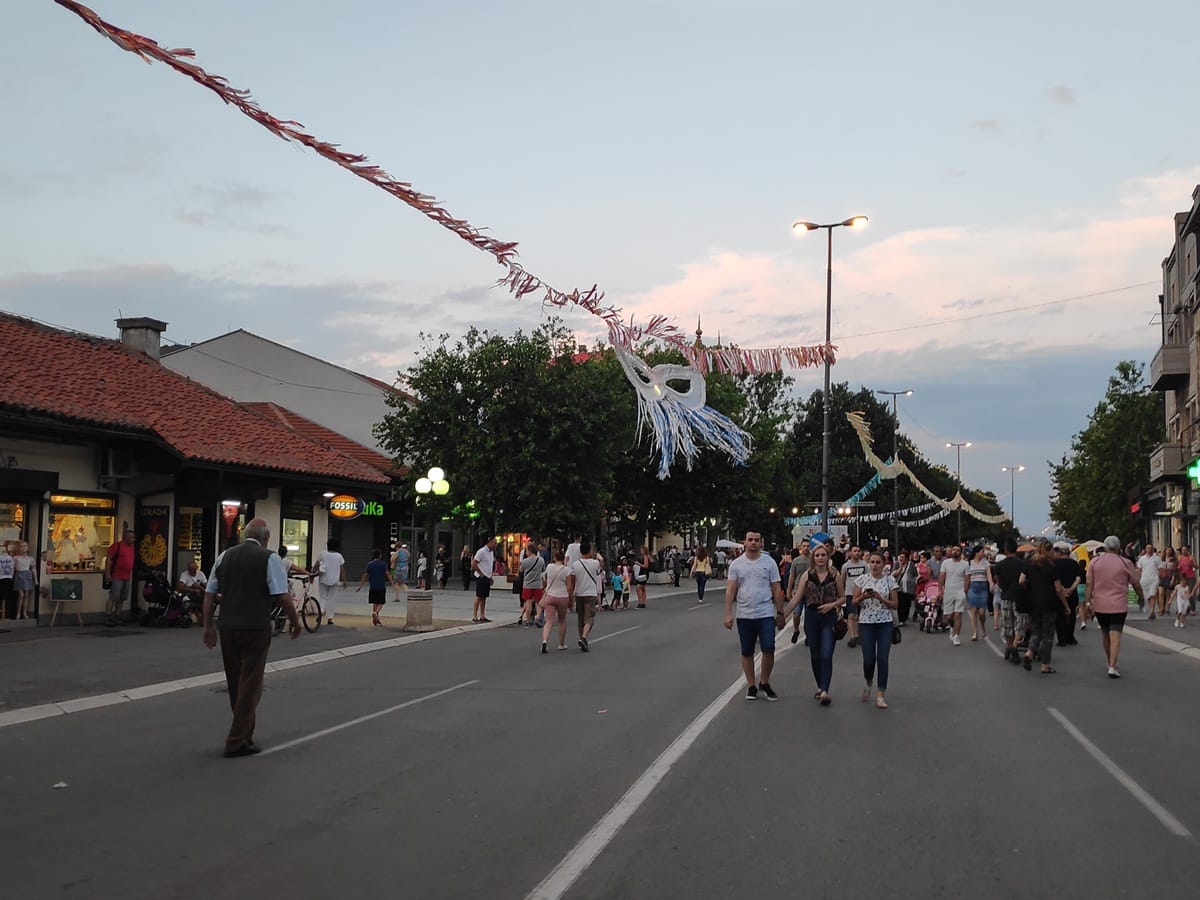 Bulevar oslobodjena Leskovac 2 foto Bojana Antic jpg3268