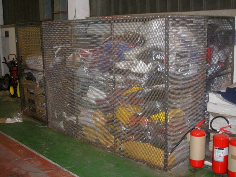 Zaplenjeno odeca foto Uprava carina