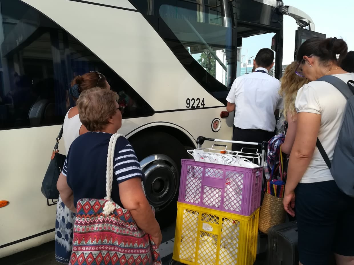 69719876_2398145720502228_4133304065553596416_n