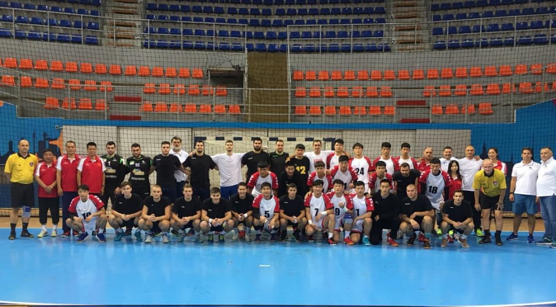 Zeleznicar Kinezi foto RK Zeleznicar