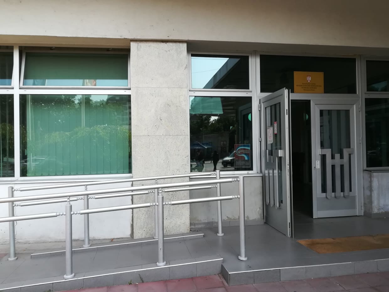 Ulaz Skupstina; foto: JV-J. A