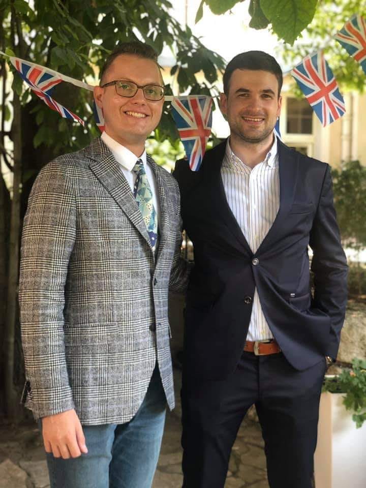 69611065_10220816671712068_2434681101696892928_n