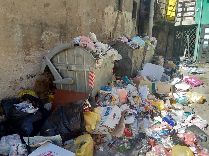 Prokupčani nezadovoljni izvoženjem smeća, u firmi ne vide problem 17 puni kontejneri