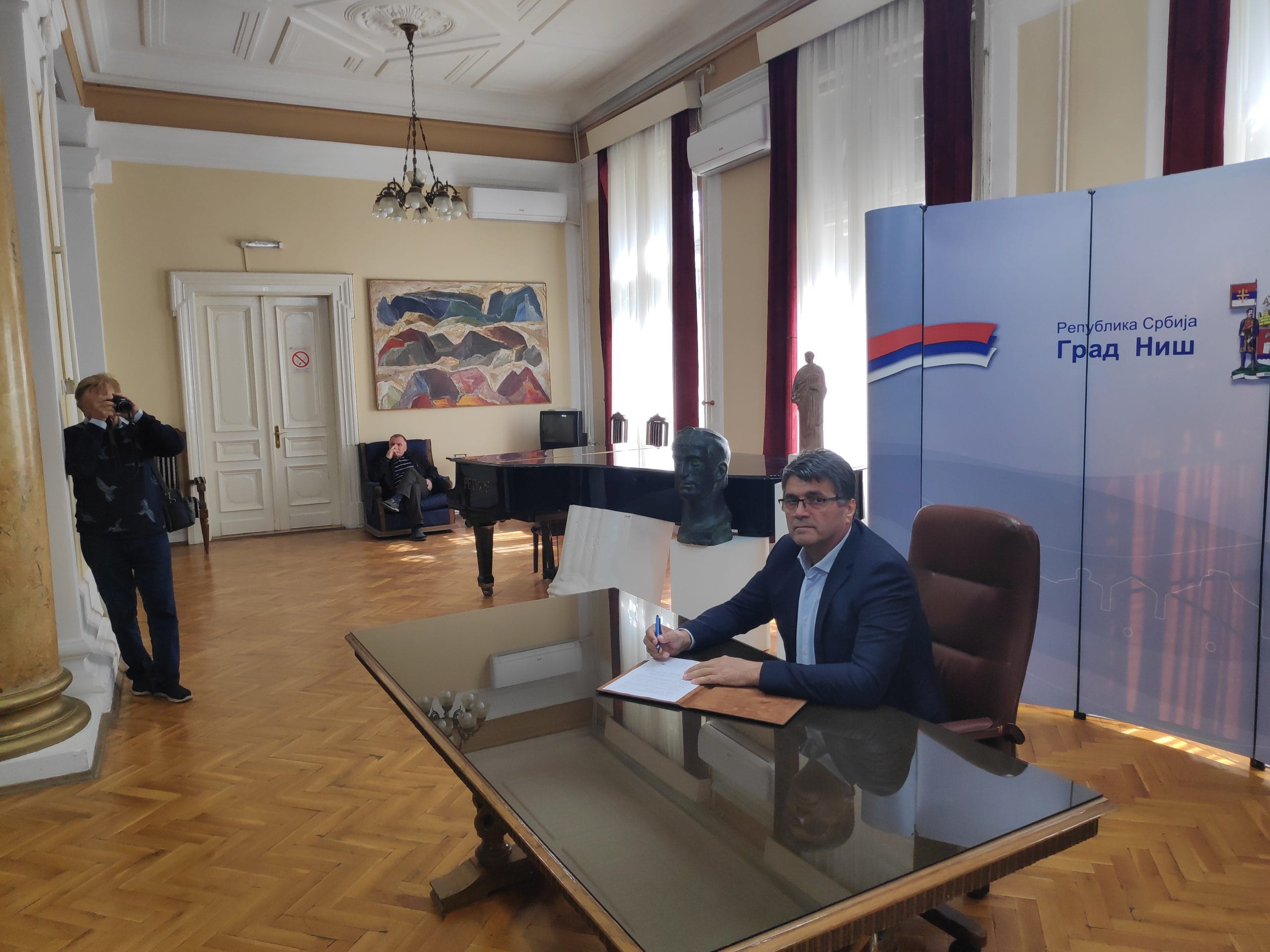 Gradonačelnik Niša tvrdi da se ulice ne grade i sređuju "bez stajanja" zbog izbora 1 bulatovic foto stefan markovic scaled