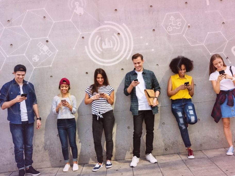 Koordinaciono telo stipendira srednjoškolce iz Bujanovca, Preševa i Medveđe 13 mladi ljudi printskrin unicef