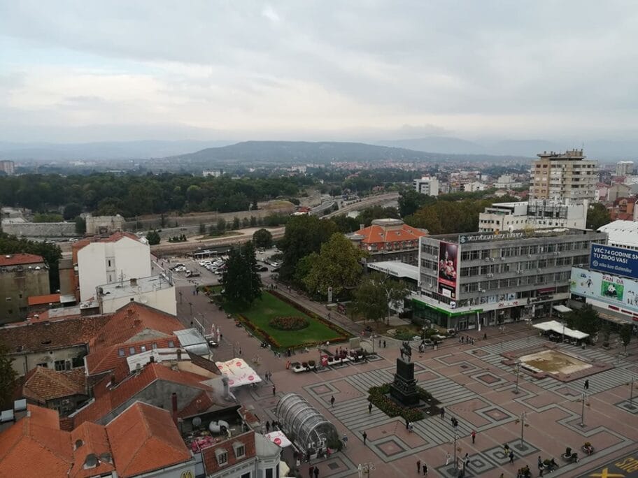 Predlozi za spomenike kralju Milanu, Patrijarhu Pavlu i skulpturu Naise 17 Trg kralja Milana Nis foto J A