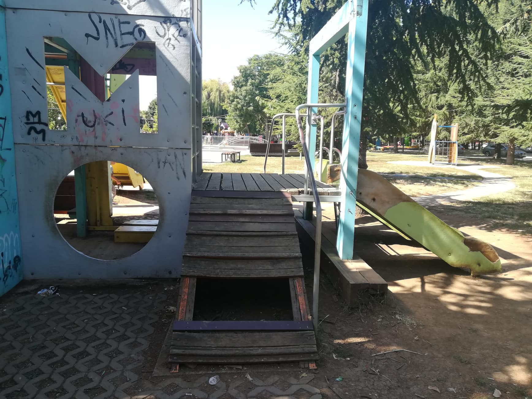 park-sveti-sava-igracke7-foto-jcm