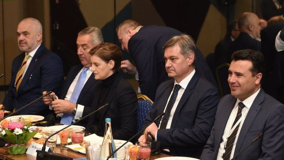 108995967 radnidoruakebrd