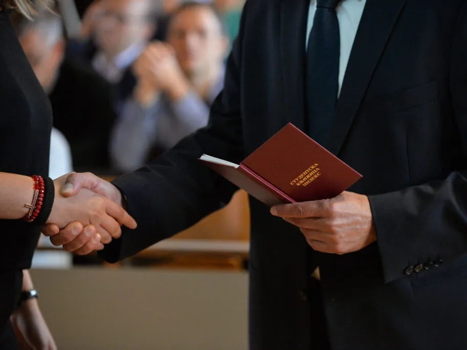 Ko je "kriv" za manje brucoša u Nišu - demografija, odlasci u inostranstvo, IT kursevi ili mladi hoće odmah da rade 14 Dodela indeksa foto Juzne vesti Vanja Keser