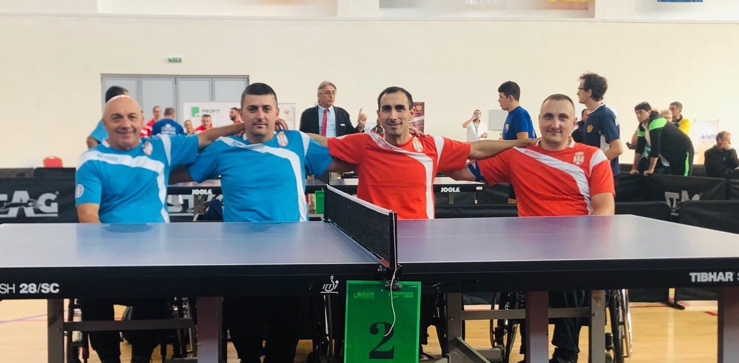 stoni tenis, foto nais 2