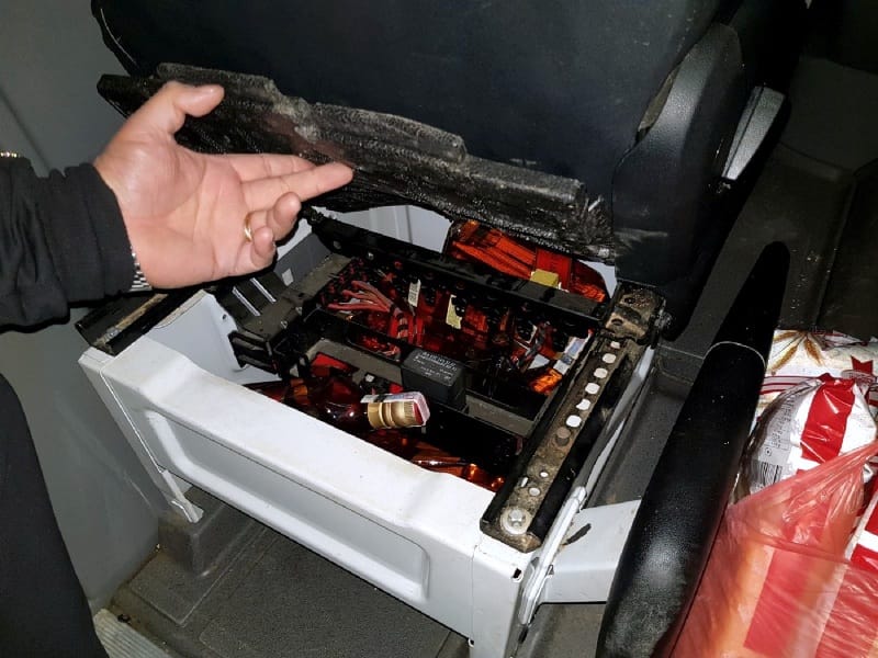 flase viskija foto Uprava carina