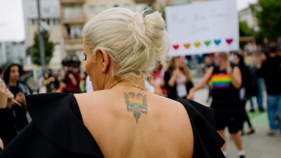 Parada ponosa u Prištini: „Za koga ti srce kuca" 8 109186100 d0aedd05 30c6 4f26 a484 f75a069610e1