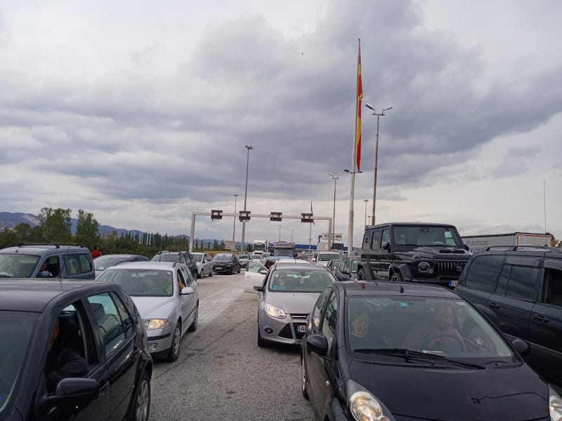 Od 12. oktobra bez PCR testa u Severnu Makedoniju 20 presevo1