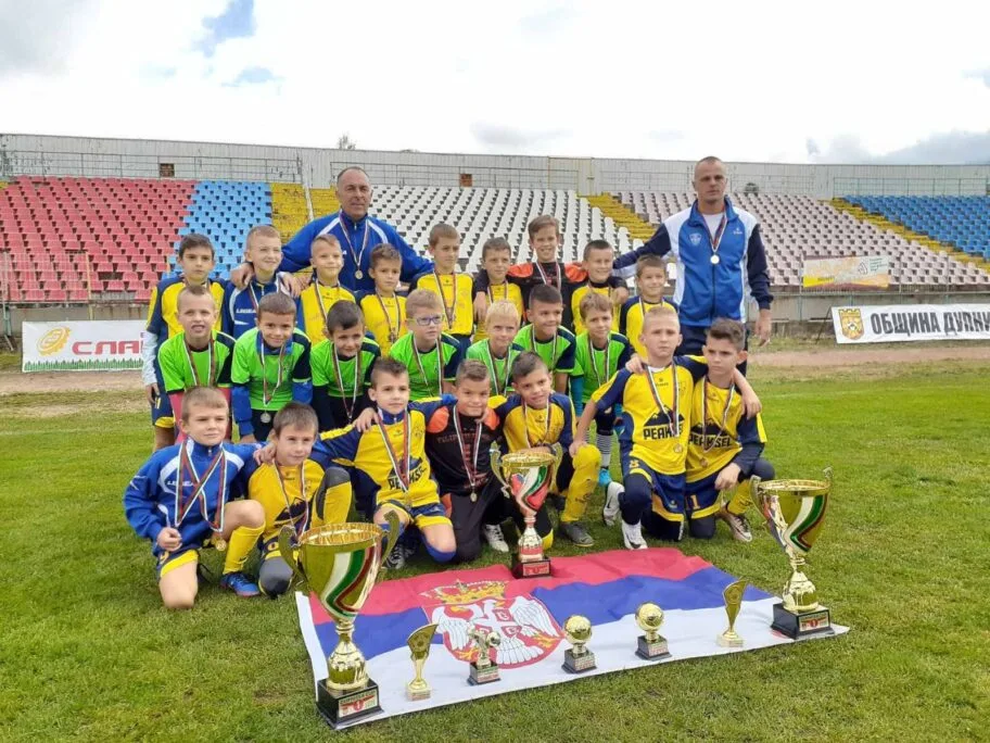 FK Filip Filipovic turnir Bugarska foto FK Filip Filipovic