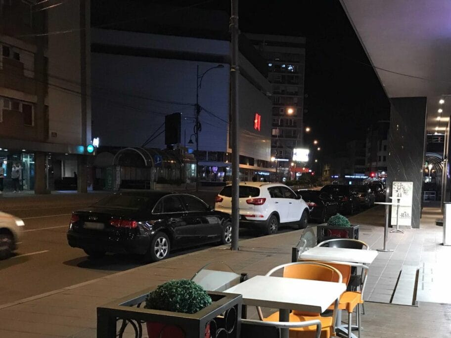 Nepropisno parkiranje u Nišu uskoro će kažnjavati i komunalni milicajci 2 Parkiranje centar Prijavi problem